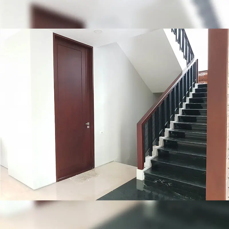 Project Pintu Dan Railling Tangga Kayu Jl Merpati Tidar Malang