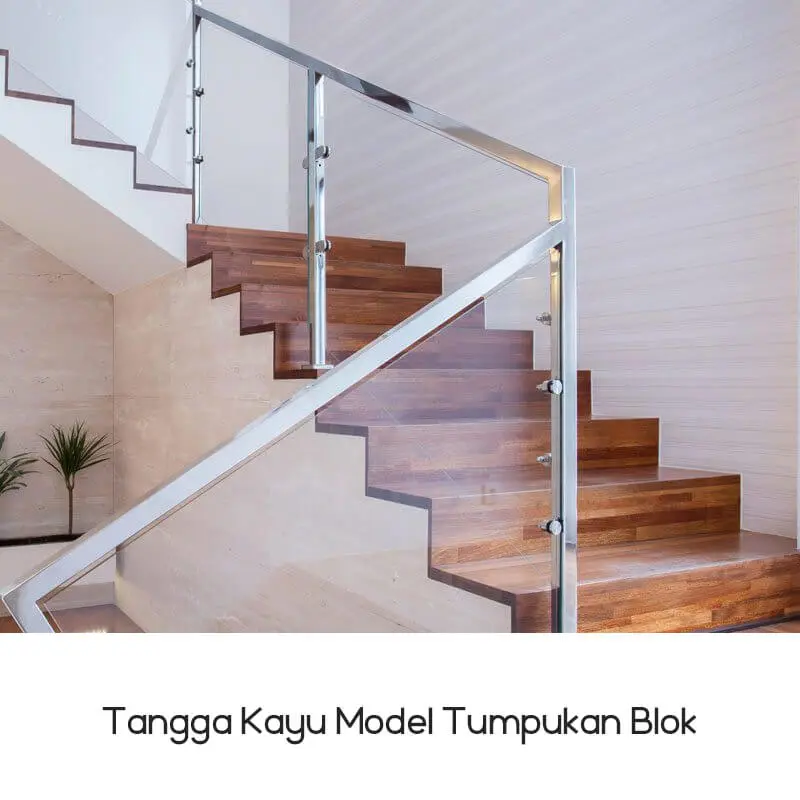 Tangga Kayu Model Tumpukan Blok
