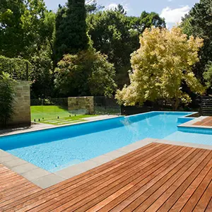 Decking Kolam Renang 